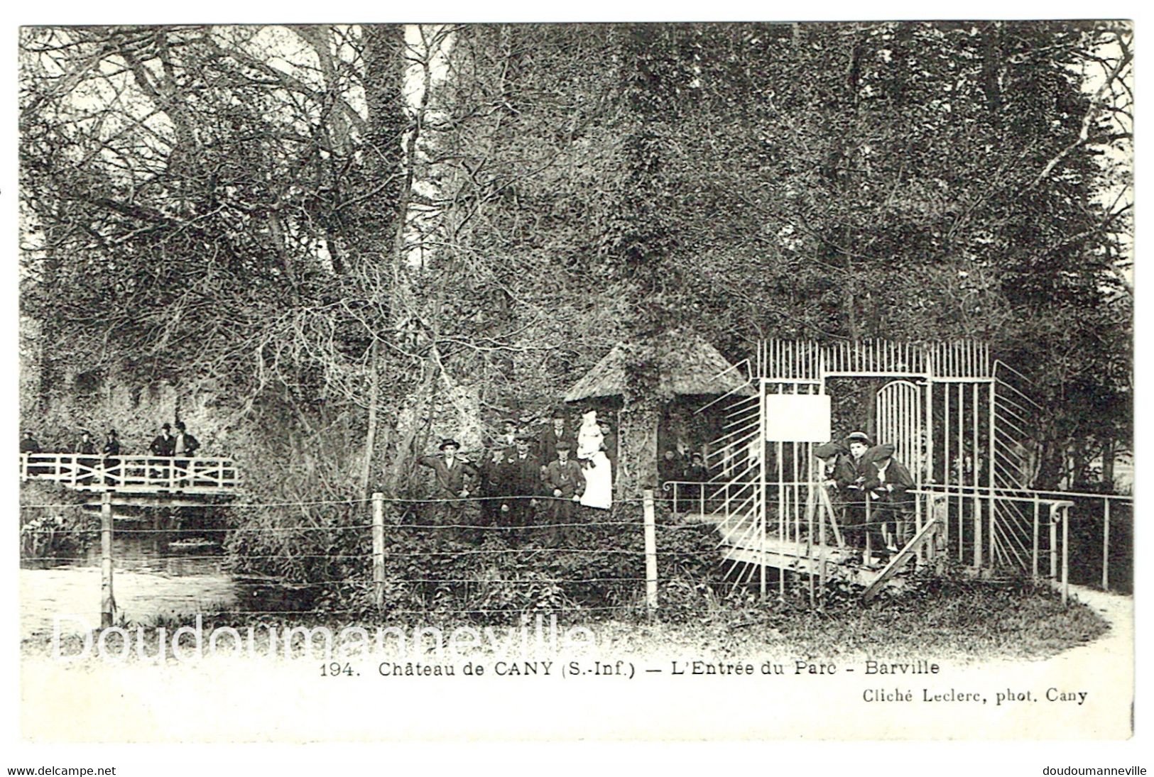 CPA - 76 - CANY - Entrée Du Parc Du Château De Barville - Ponts - Enfants - Cany Barville