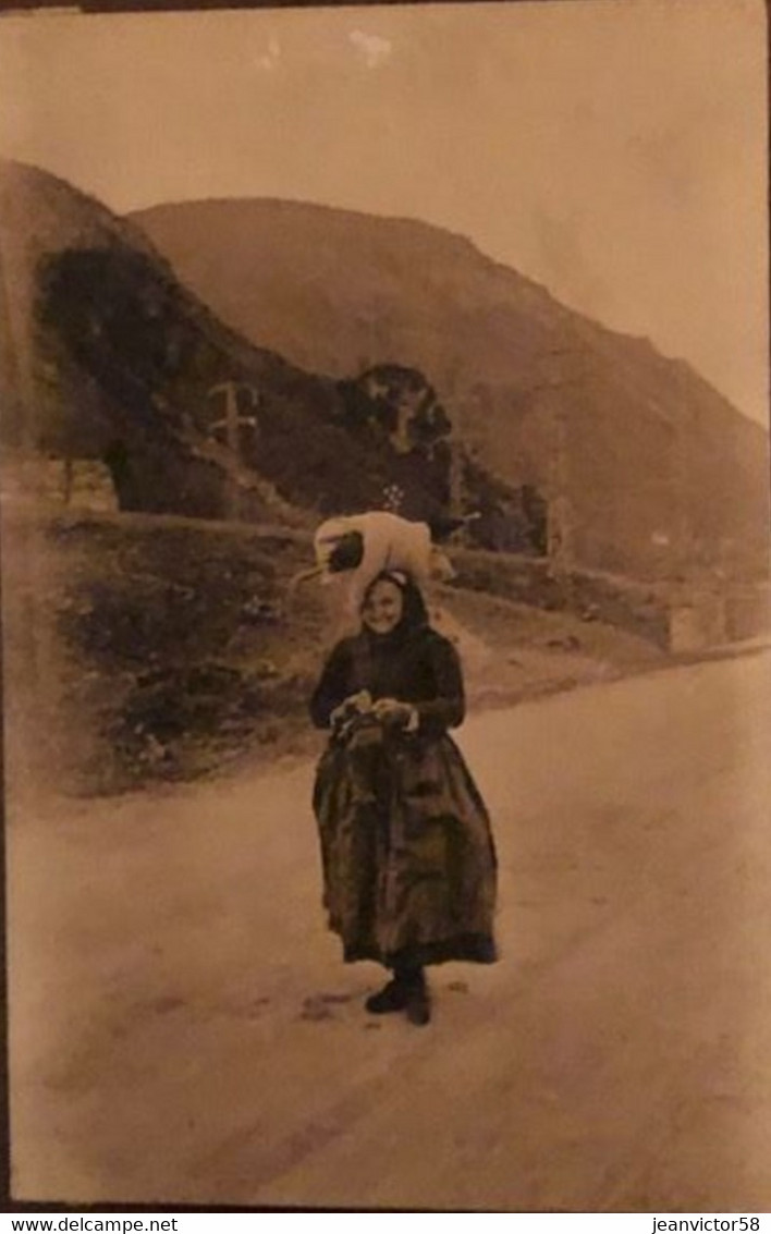 La Vallée D'ossau Sur La Route De Laruns - Laruns