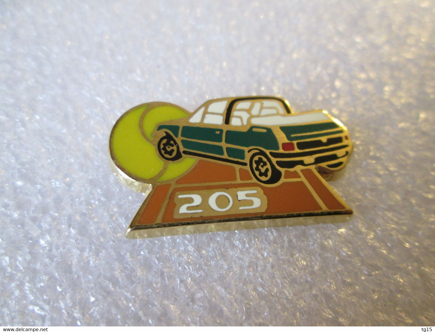 PIN'S   PEUGEOT   205  CTI   ROLAND GARROS      Zamak  HELIUM - Peugeot