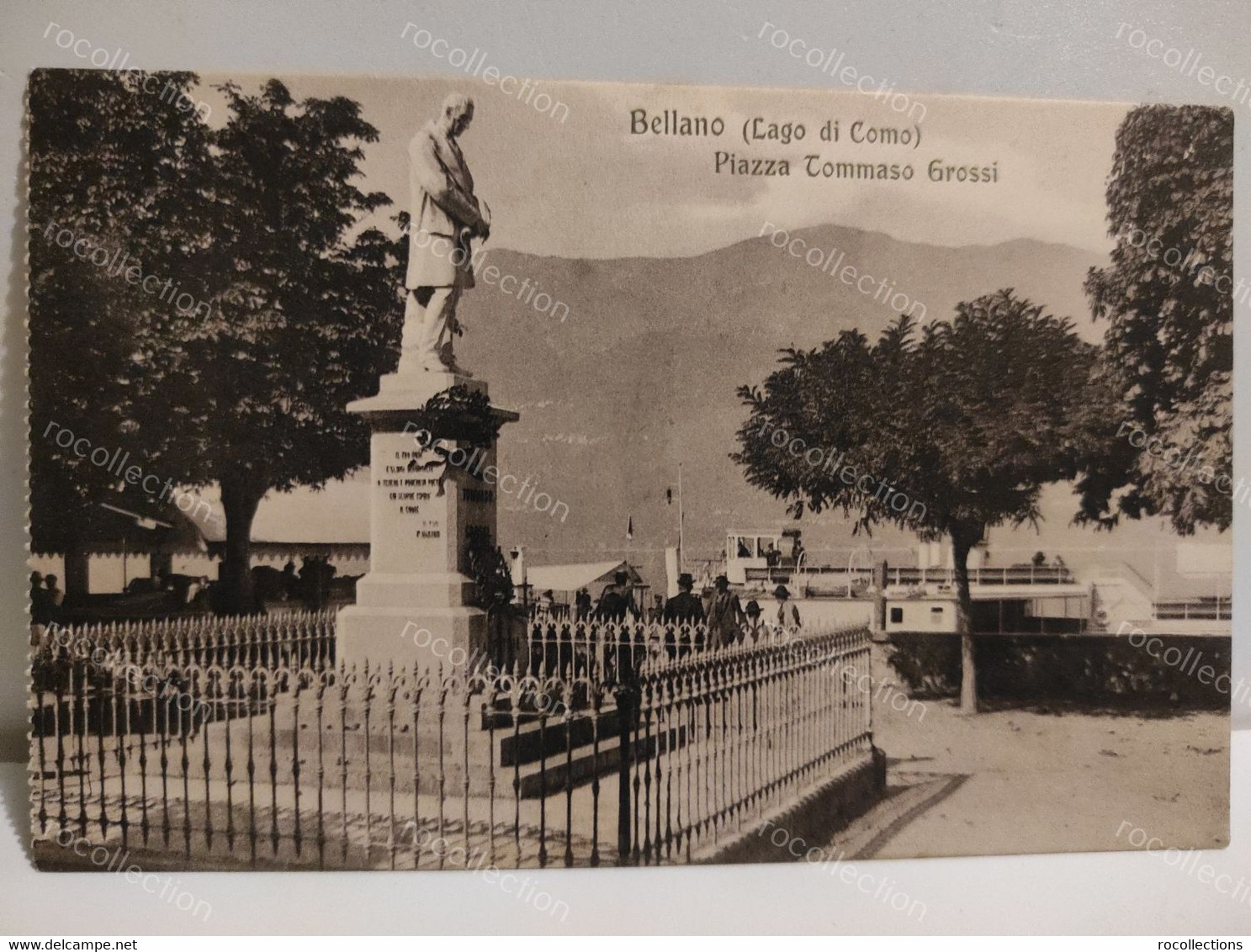 Italy Italia Lecco BELLANO Lago Di Como. Piazza Tommaso Grossi. Ediz. DELLA MANO Bellano. Not Shipped - Lecco