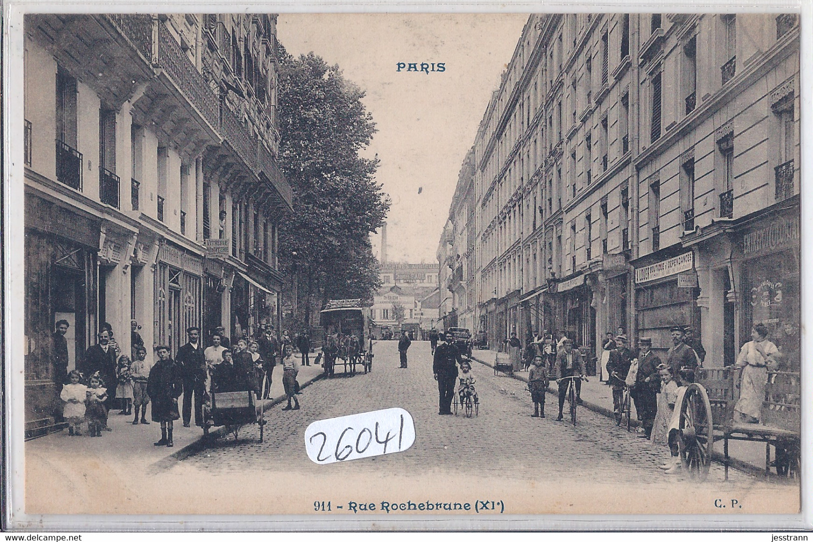 PARIS XI EME- RUE ROCHEBRUNE- JEUNE ENFANT SUR UN TRICYCLE A TETE DE CHEVAL- CP 911 - District 11