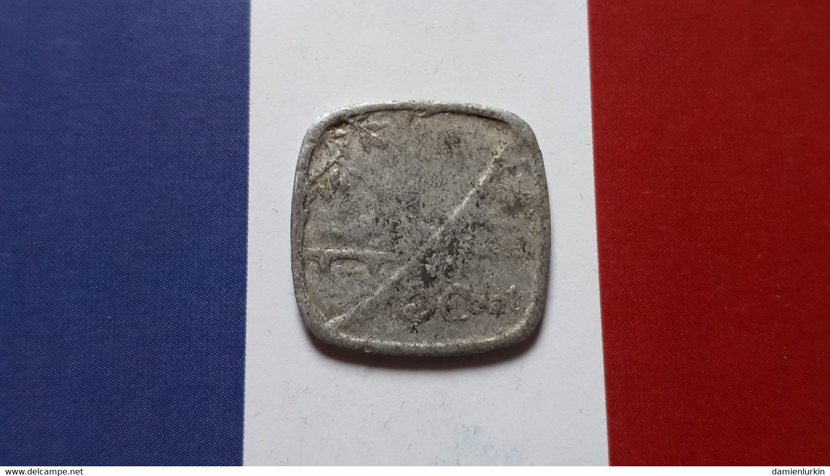 FRANCE BESANCON 5 CENTIMES NECESSITE 1917 FRAPPE MEDAILLE - Monétaires / De Nécessité