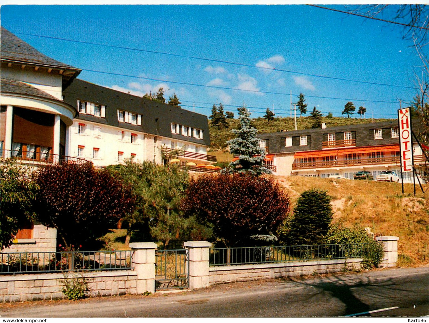 Aumont Aubrac * Hôtel Restaurant Chez Camillou - Aumont Aubrac