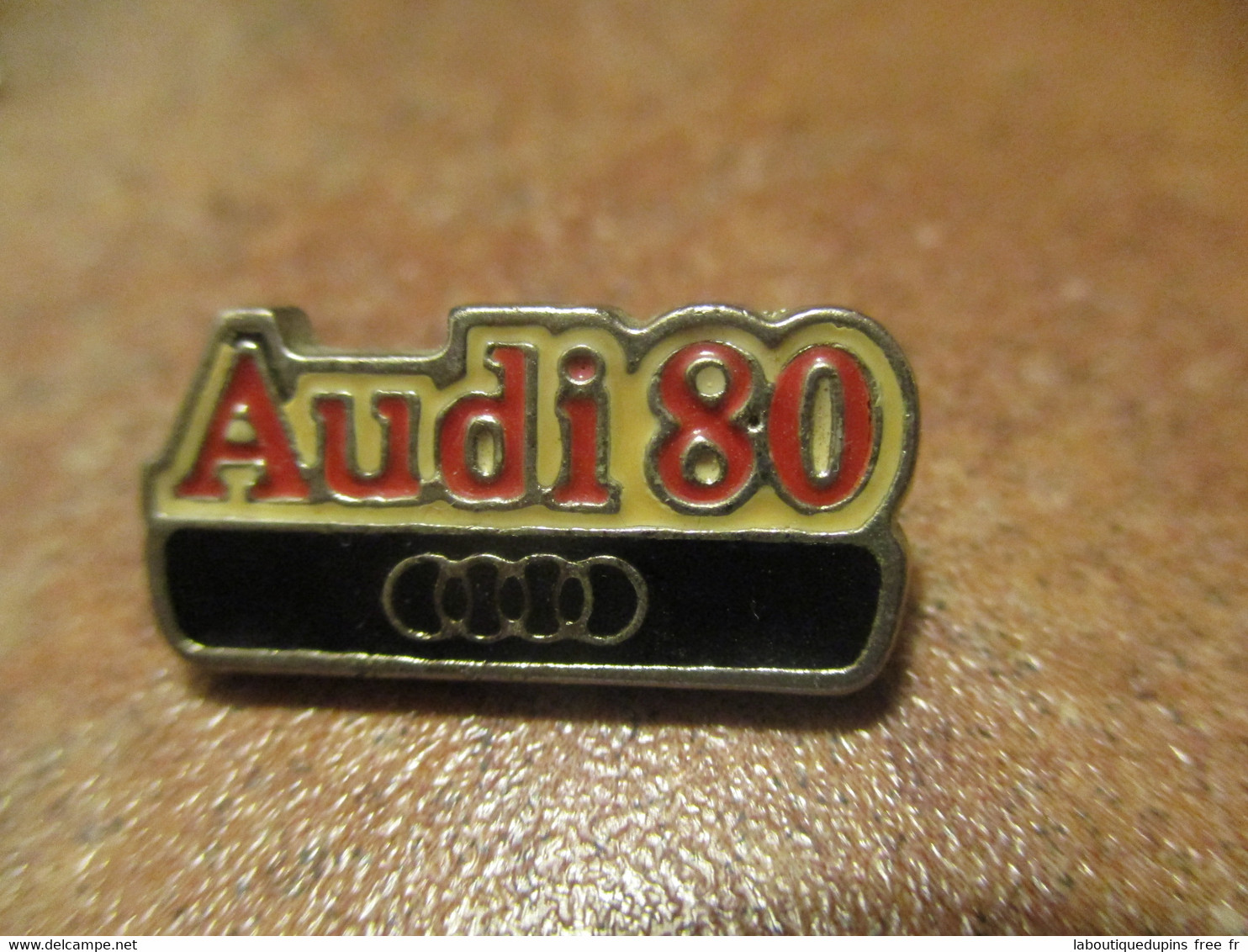 Lot 066 -- Lot De 14 Pin's Volkswagen Différents - Volkswagen