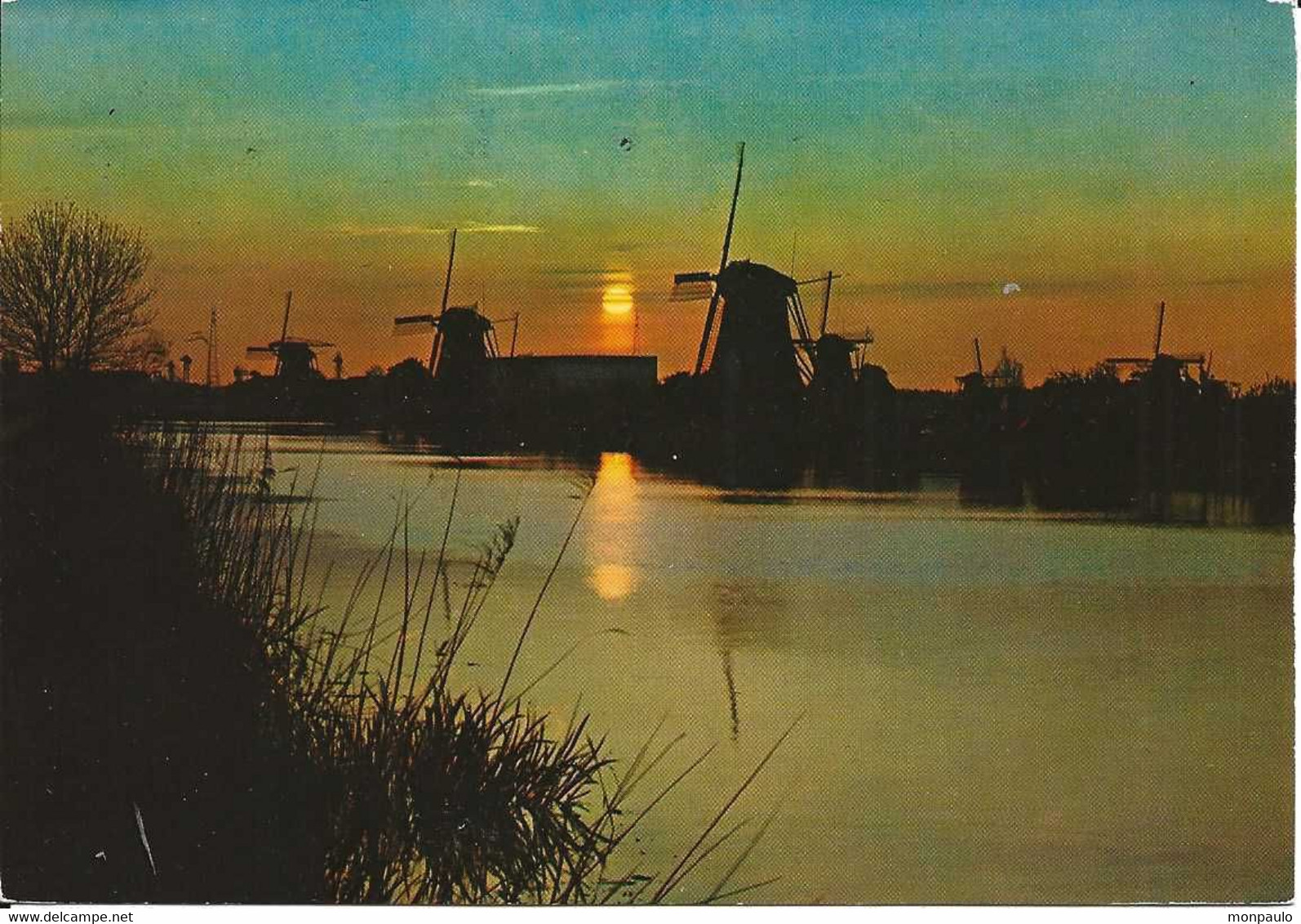 Pays-Bas. CPM. Limburg. Muhlenland. Molenland. Land Of Wind-mills (coucher De Soleil Sur Les Moulins) - Kinderdijk