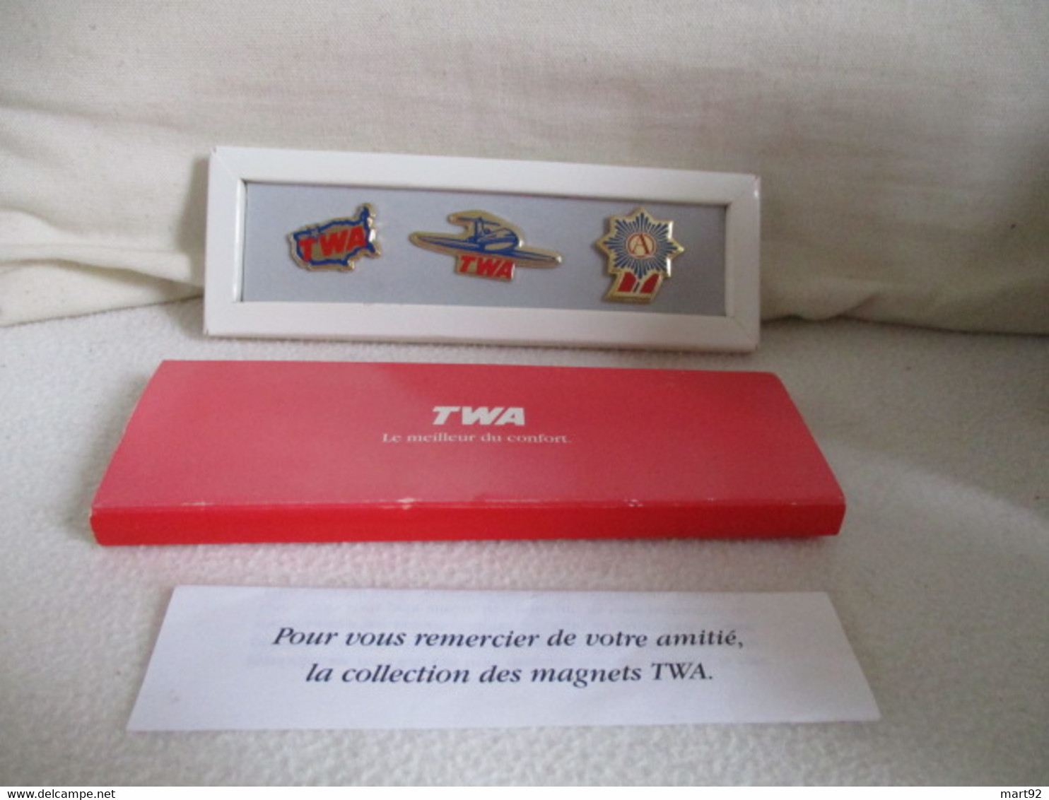 COFFRET DE 3 MAGNETS COMPAGNIE AERIENNE  TWA DORE OR  FIN EDITION LIMITEE - Werbung