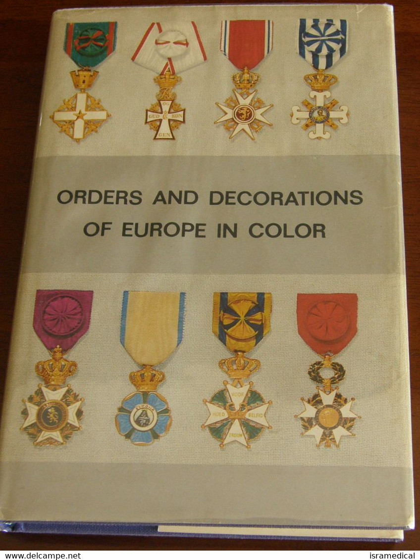 ORDERS AND DECORATIONS OF EUROPE IN COLOR MACMILLAN - Libri & Cd