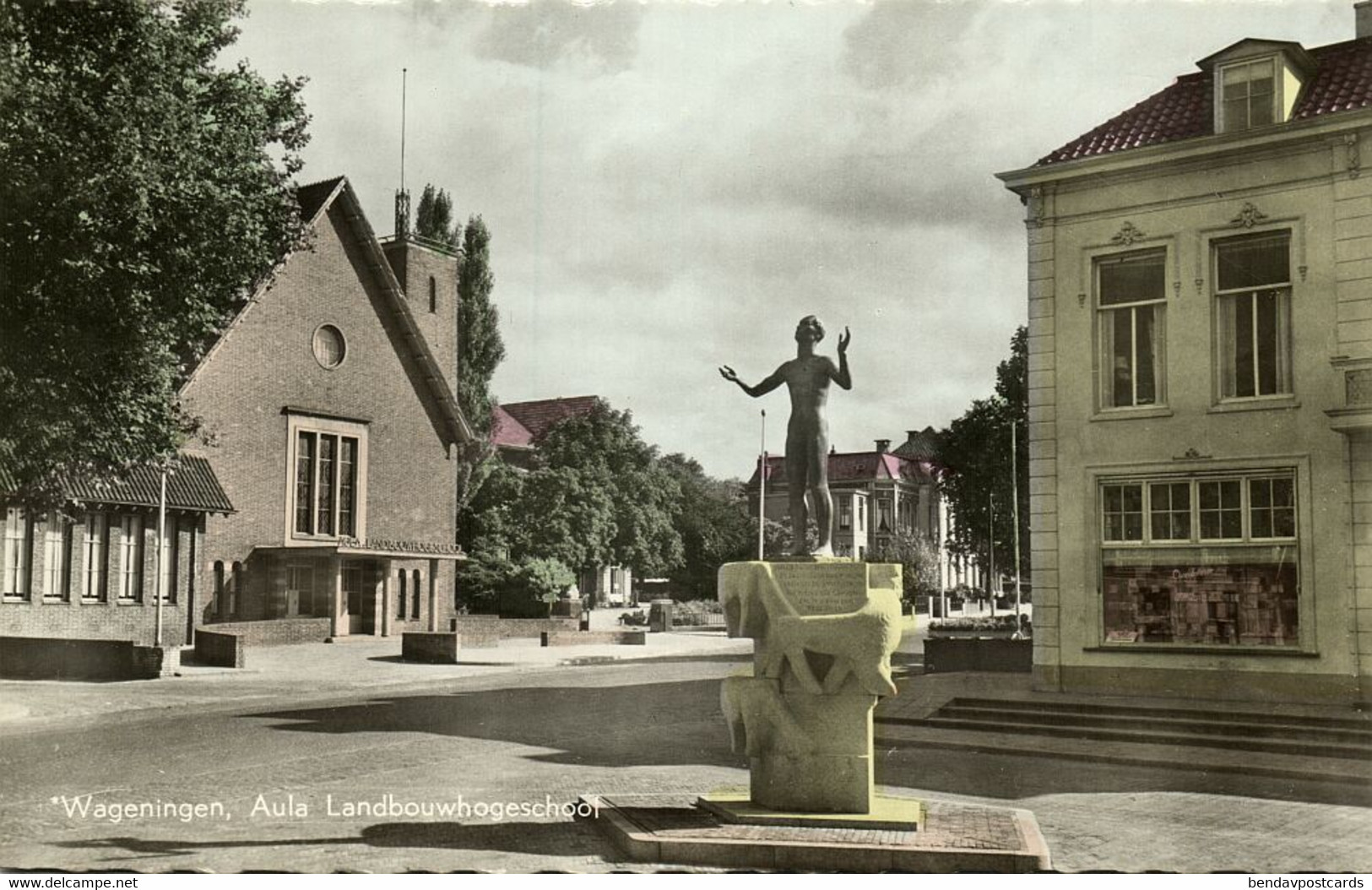 Nederland, WAGENINGEN, Aula Landbouwhogeschool Capitulatiebeeld (1950s) Ansichtkaart - Wageningen