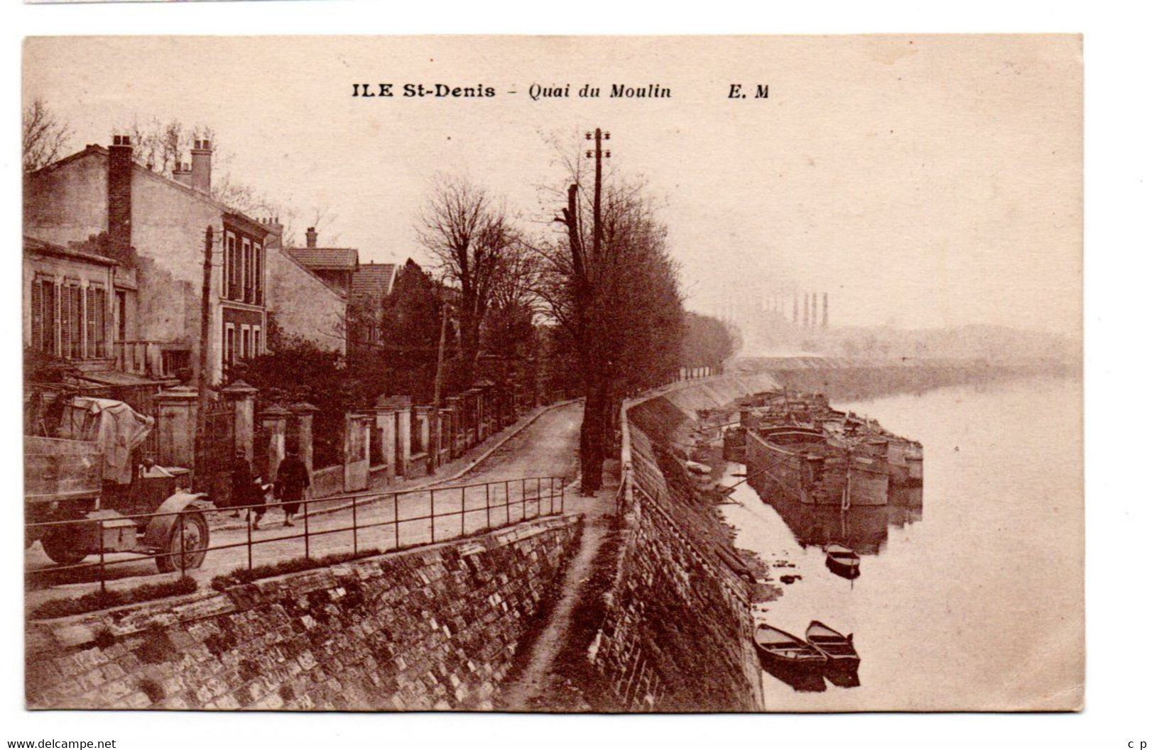 L'Ile Saint Denis - Peniches -  Quai Du Moulin  -  La Seine - CPA°COLL - L'Ile Saint Denis