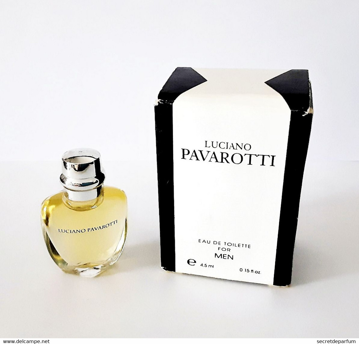 Miniatures De Parfum   LUCIANO PAVAROTTI   EDT  4.5  Ml + Boite - Miniatures Hommes (avec Boite)