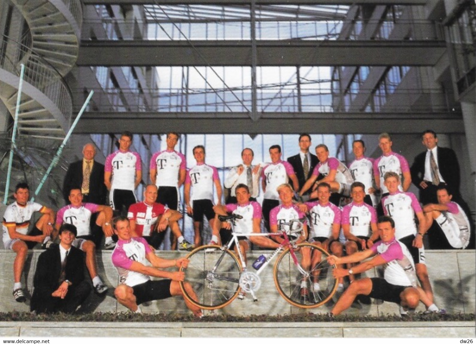 Fiche Cyclisme - Equipe Cycliste Allemagne: Team Deutsche Telekom 1996 Avec Noms Des Coureurs Et Staff - Sports