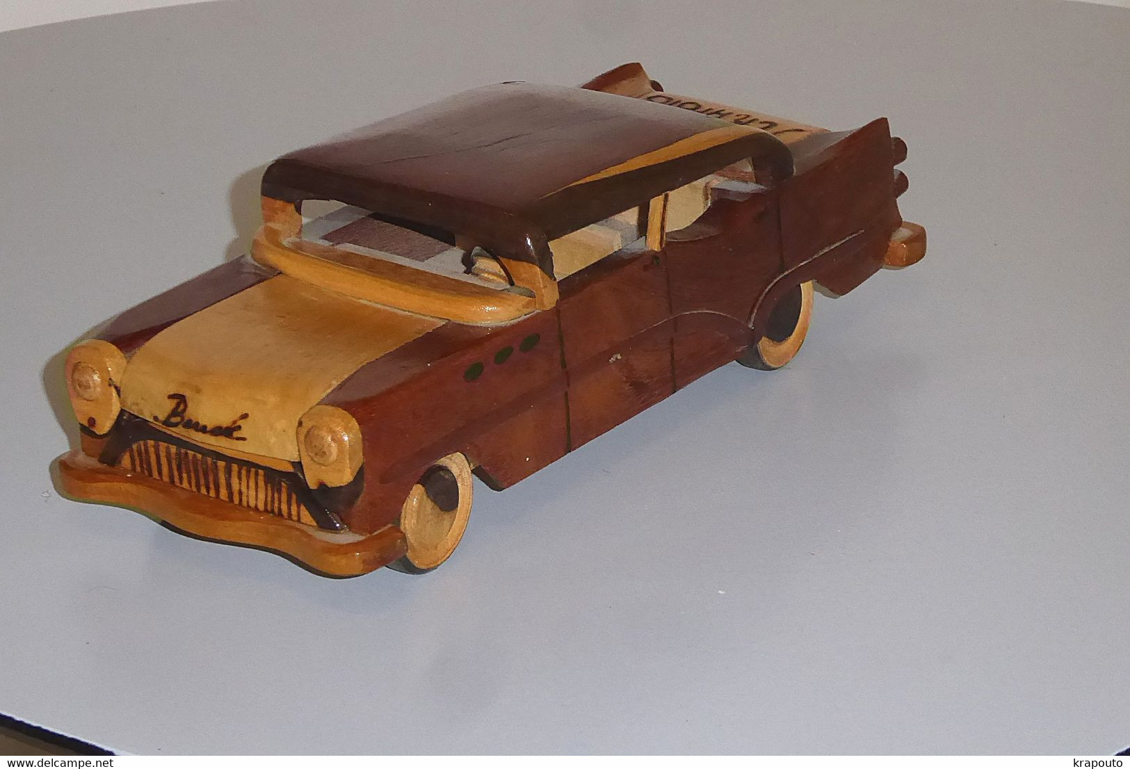 Voiture Miniature  Buick 1954   En Bois - Autres & Non Classés