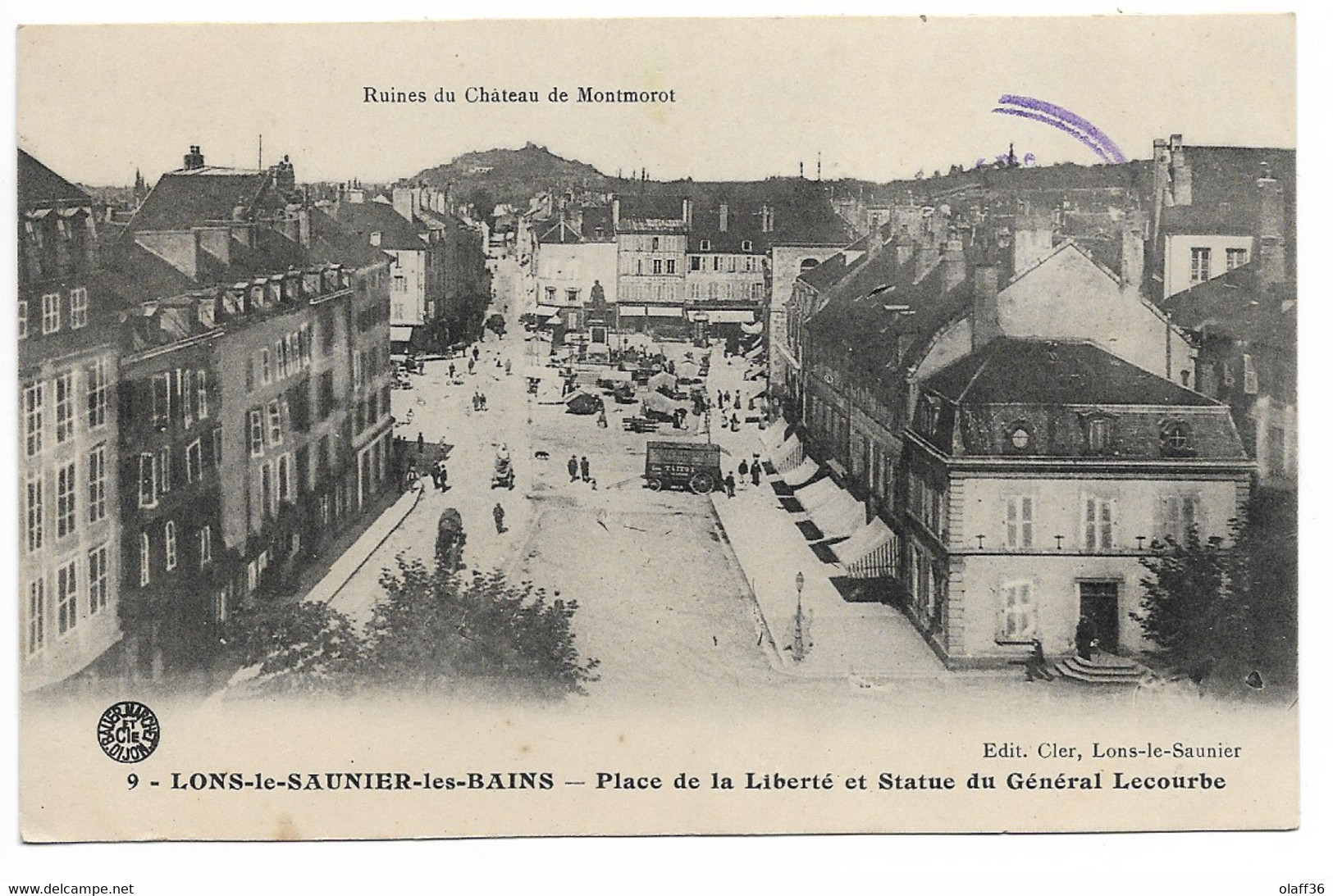 CPA 39 JURA LONS Le SAUNIER Place De La Liberté Et Statue Du Général Lecourbe - Lons Le Saunier