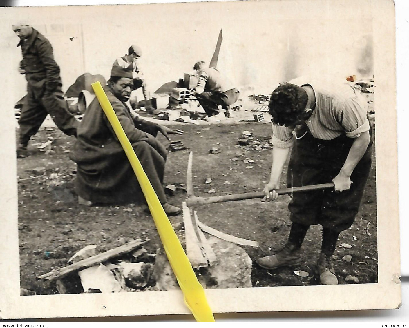 58 033 CLAMECY CAMP DE PRISONNIERS SOLDATS  AFRICAINS    1940 - Clamecy