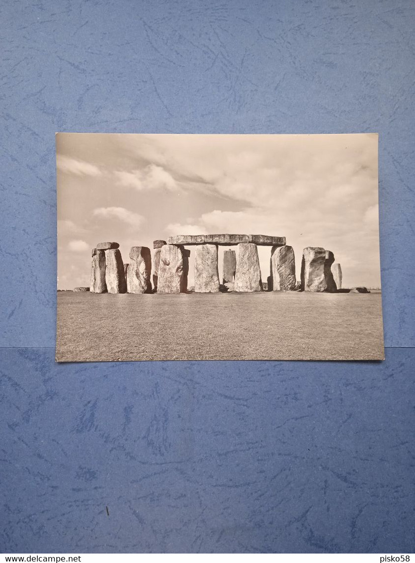 Stonehenge-fg- - Dolmen & Menhirs