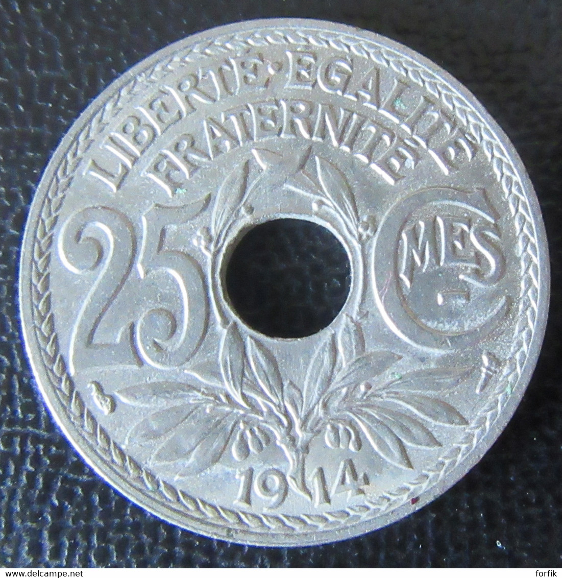 France - Lot de 25 Monnaies entre 1797 (An 5) et 1945 dont 1 Franc Semeuse 1916 en argent et 20 Cts 1945 en zinc