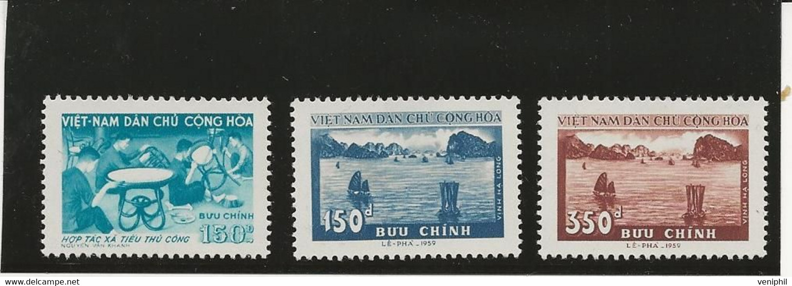 VIETNAM DU NORD - TIMBRE N°158 A 160 NEUF INFIME CHARNIERE - ANNEE 1958-59 - COTE : 16 € - Viêt-Nam