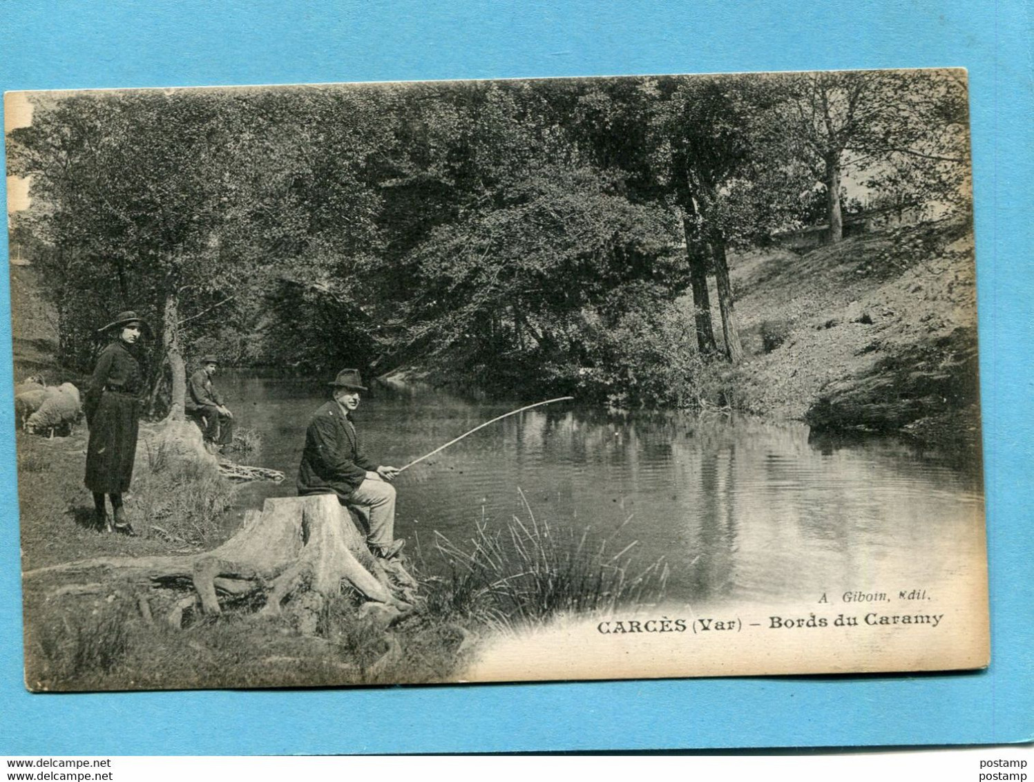 CARCES-gros Plan Animé-pêcheur Au Bord Du Caramy Sous Le Regard Attentif D'une Femme-édition-Giboin-a Nnées 1910-20 - Carces