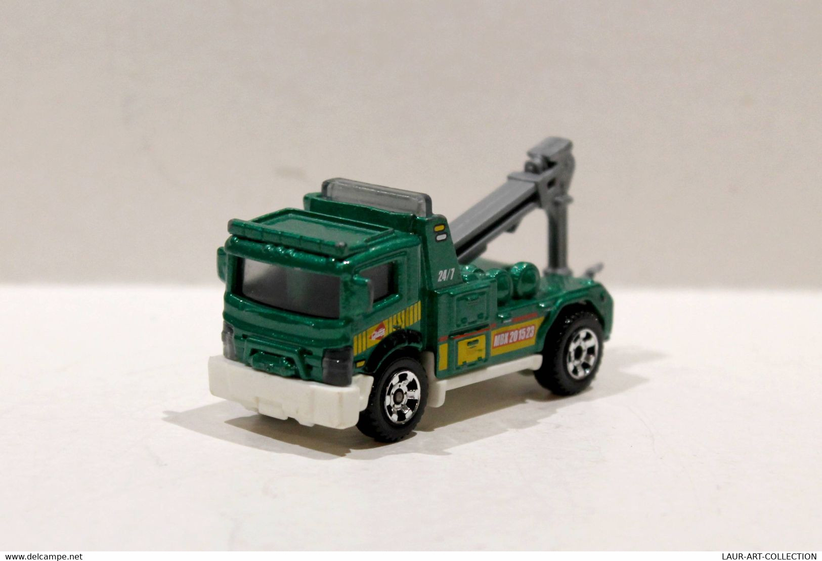 MATCHBOX - URBAN TOW TRUCK MB839 - ECH 1/60 - MINIATURE CAMION DEPANNEUSE AUTO     (031221.27) - Matchbox