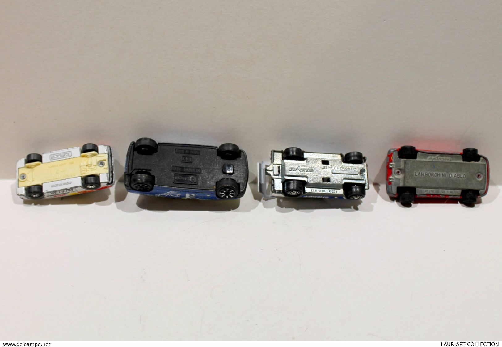 LOT DE 4 MAJORETTE JEEP, LAMBORGHINI / MATCHBOX TOYOTA MR2 1985 / BURAGO RENAULT        (031221.38)