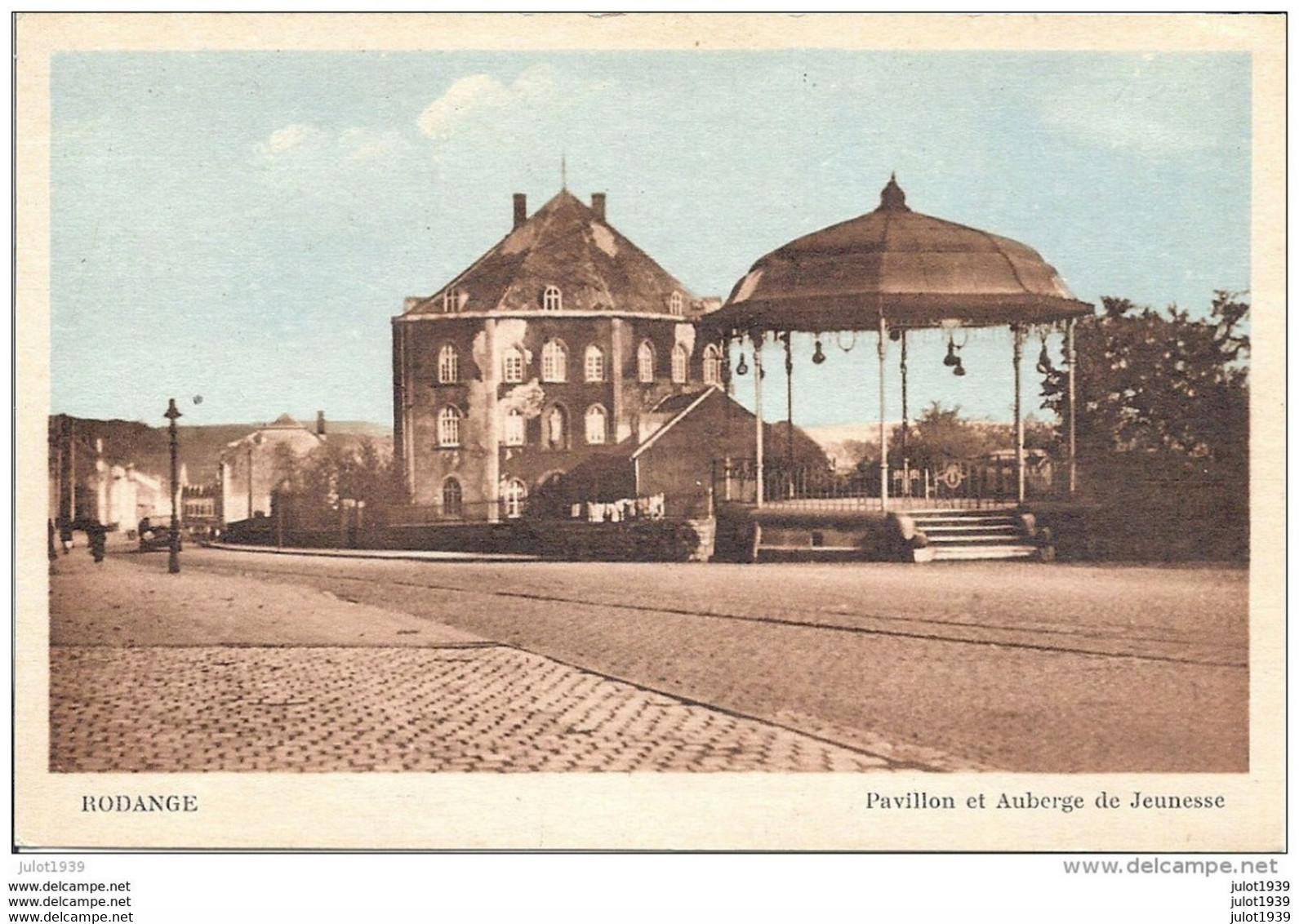 RODANGE ..--  Pavillon Et Auberge De Jeunesse . Kiosque . - Rodange