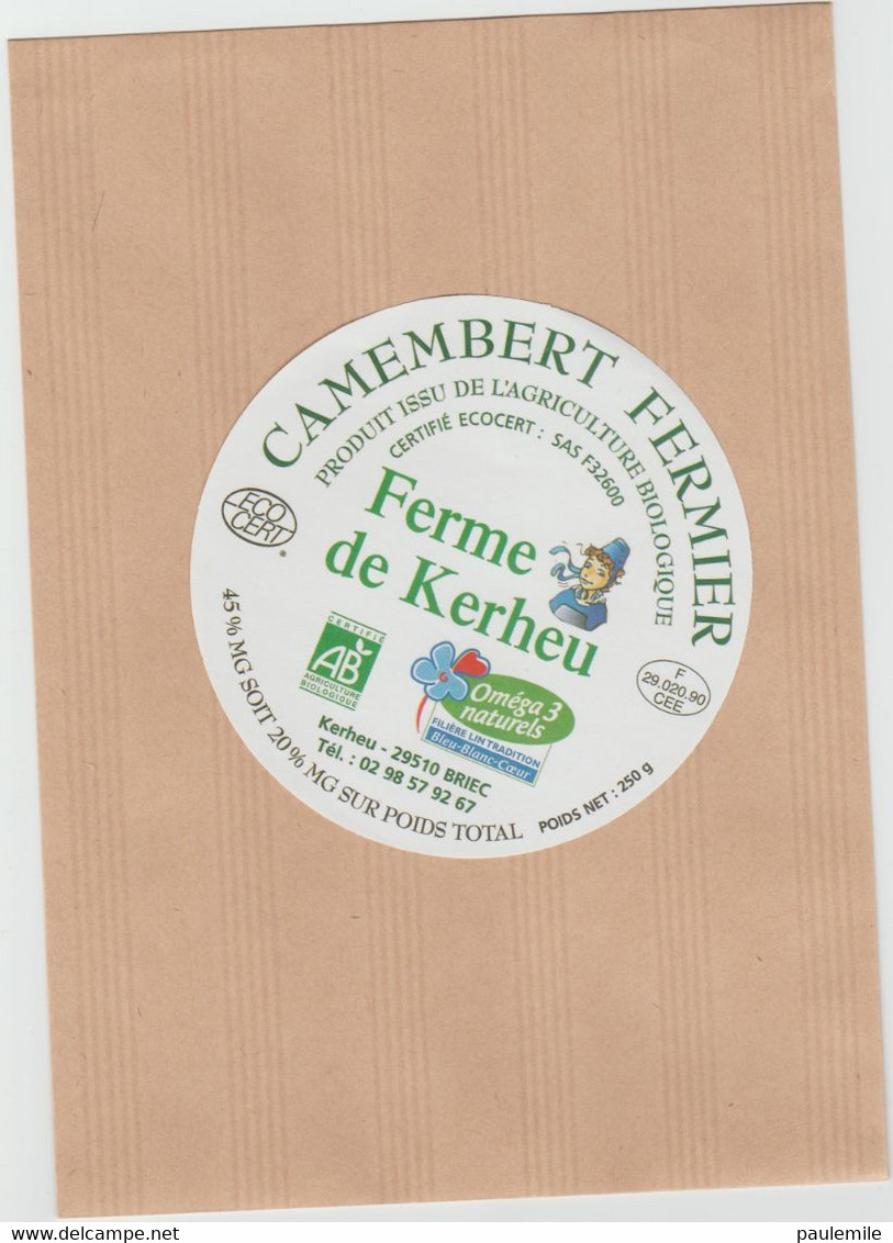 ETIQUETTE  DE CAMEMBERT  FABRIQUE EN FINISTERE FERME DE KERHEU - Quesos