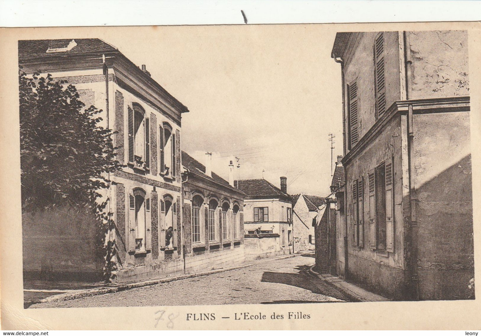 CPSM 9X14   De   FLINS (78) - L'ECOLE Des FILLES -1948 - Flins Sur Seine