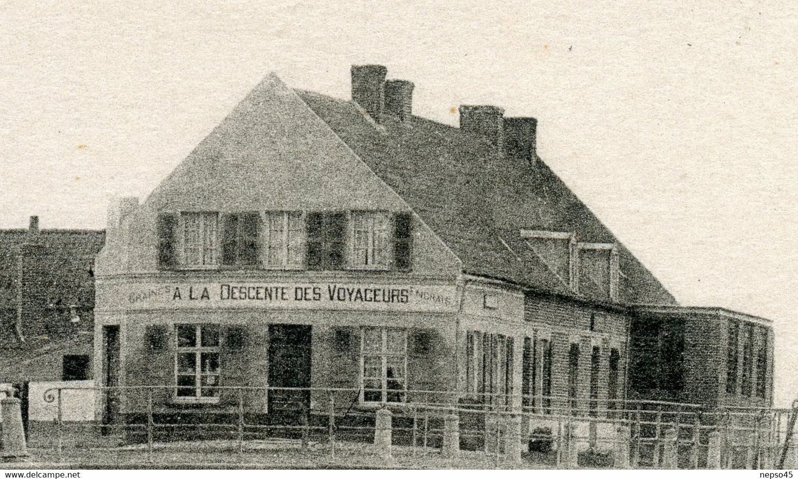 Audruicq  Le Pont D'hennuin,commerce.à La Descente Des Voyageurs - Audruicq