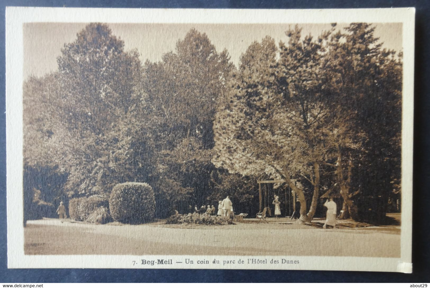 CPA 29 BEG MEIL - RARE Vue - Un Coin Du Parc De L'Hôtel Des Dunes - N° 7 - Edit Le Grand - Réf. B 114 - Beg Meil