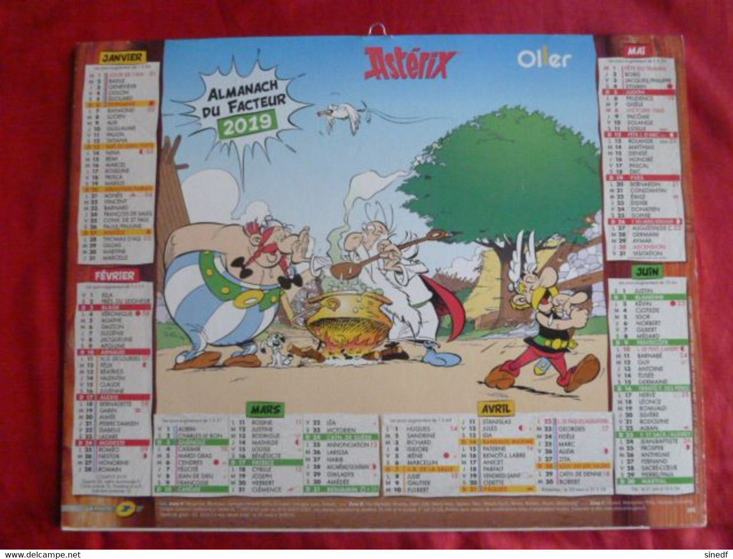 Calendrier Oller 2019 ASTERIX OBELIX IDEFIX Almanach  Facteur  Département Sarthe La Poste PTT - Grand Format : 2001-...