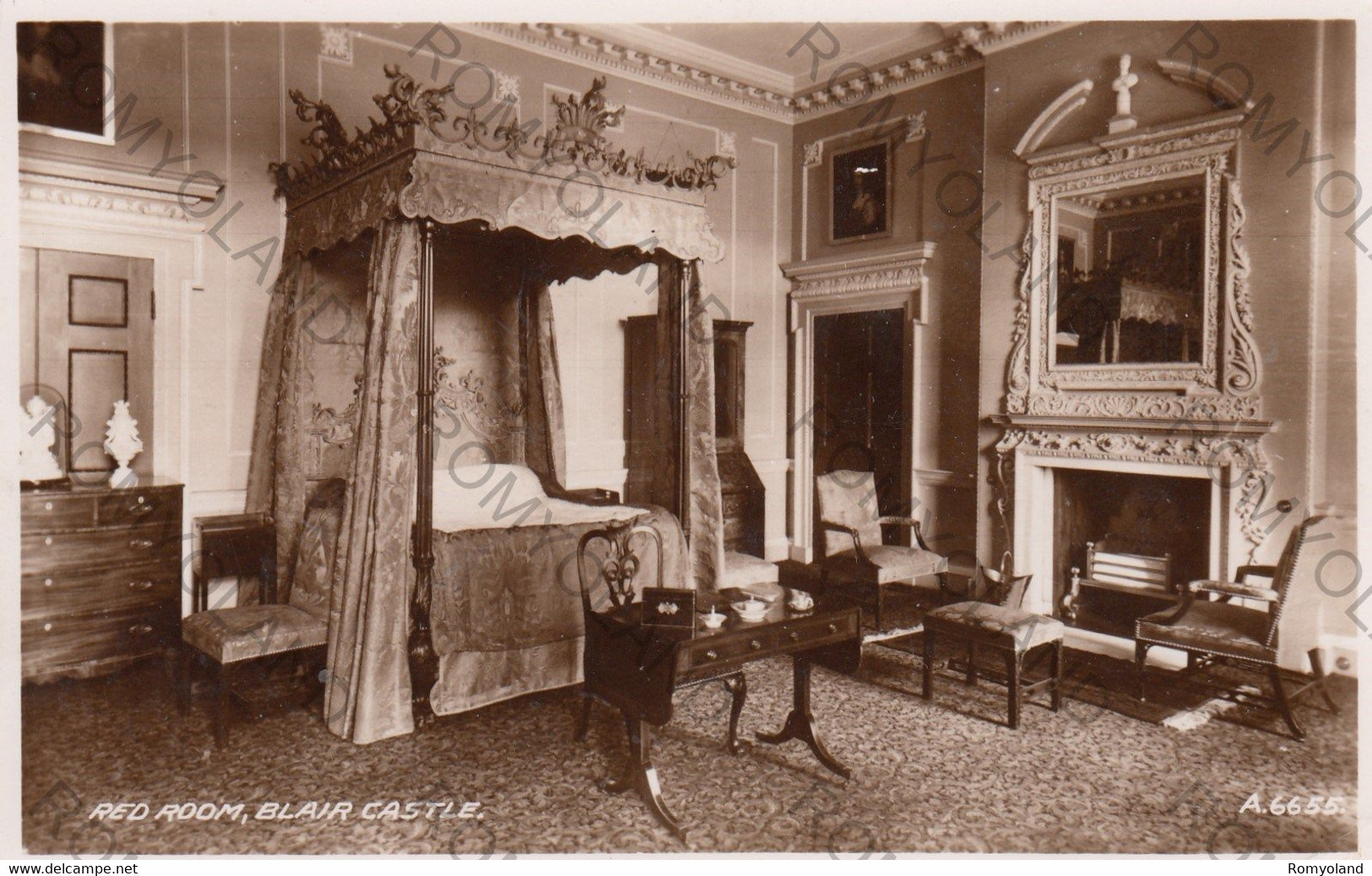 CARTOLINA  PERTHSHIRE,SCOZIA,REGNO UNITO,RED ROOM,BLAIR CASTLE,NON VIAGGIATA - Perthshire