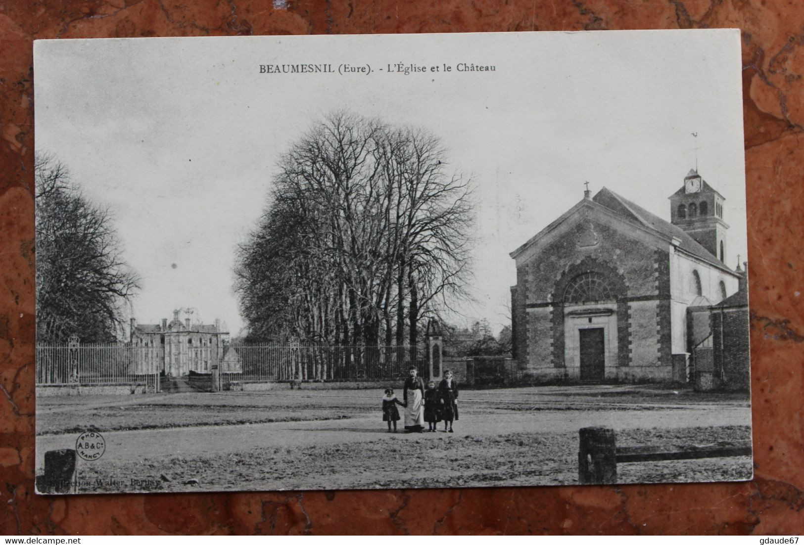 BEAUMESNIL (27) - L'EGLISE ET LE CHATEAU - Beaumesnil