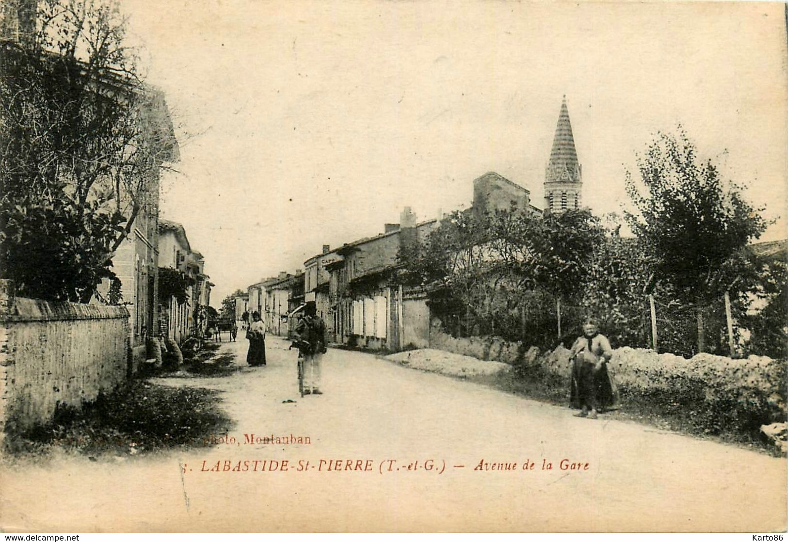 Labastide St Pierre * Avenue De La Gare * Villageois - Labastide Saint Pierre