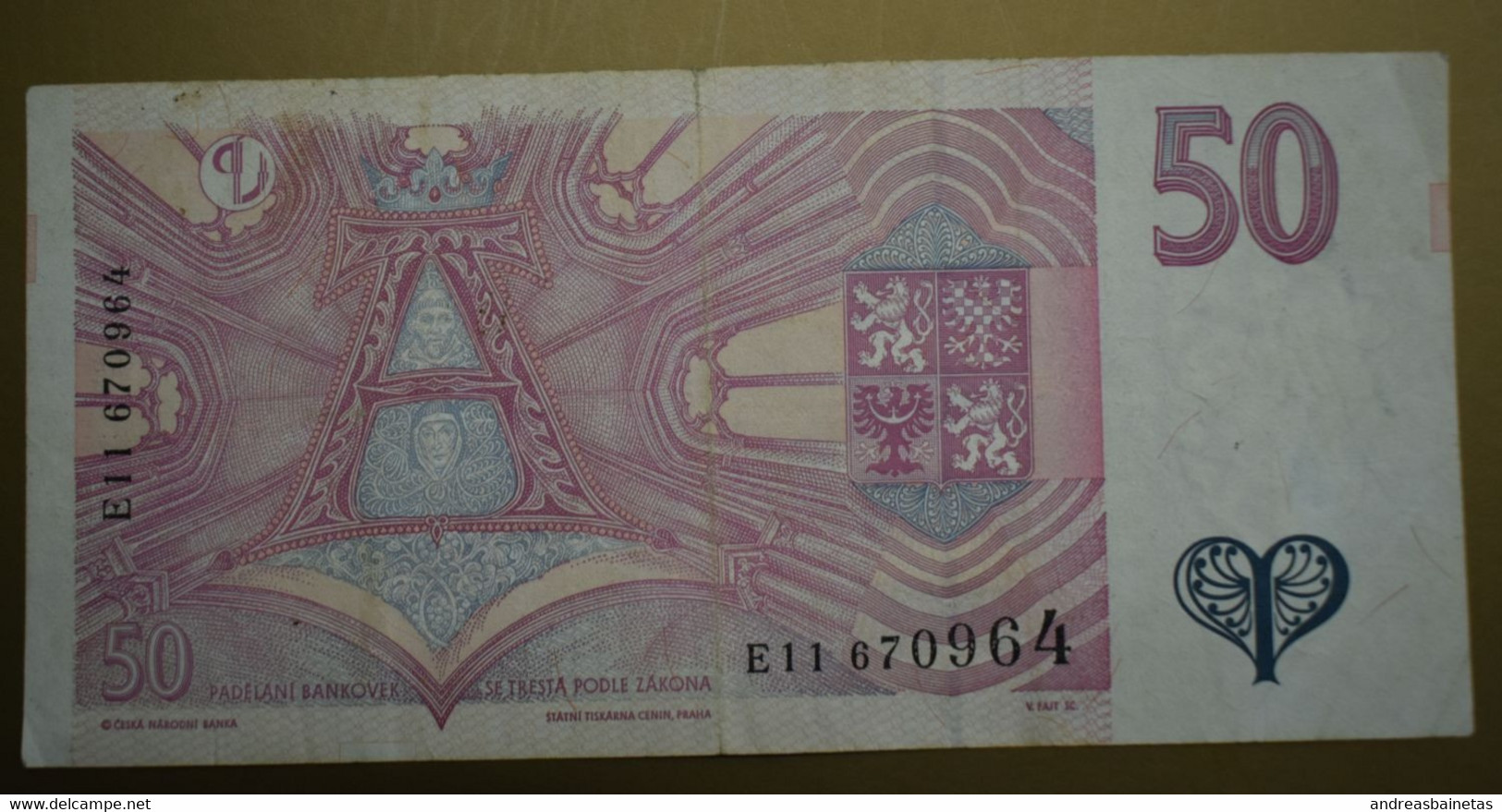 Banknotes Czech Republic 50 Korun 1997 F Pink Heart Emblem, And St. Agnes Of Bohemia (Sv. Anežka Česká) - República Checa