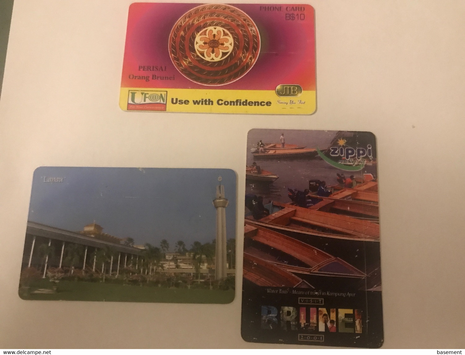 - 1 - Brunei 3 Chip Phonecards In More Used Condition - Brunei