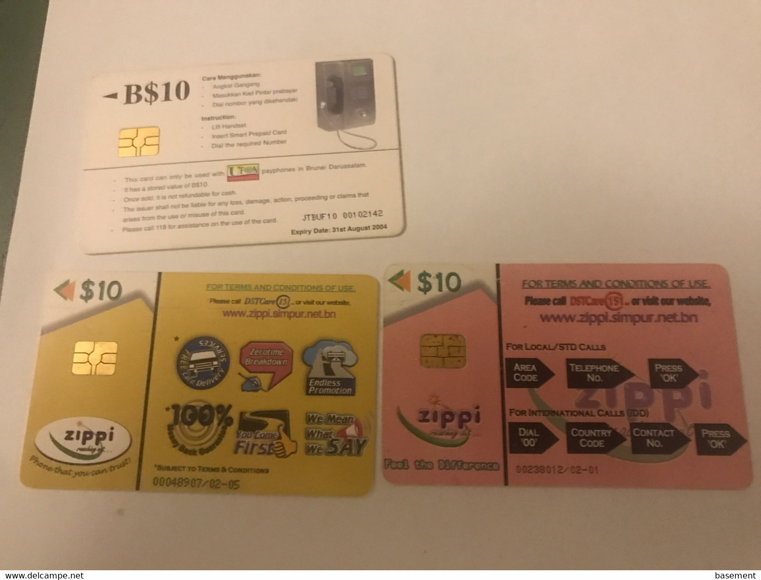 - 1 - Brunei 3 Chip Phonecards In More Used Condition - Brunei