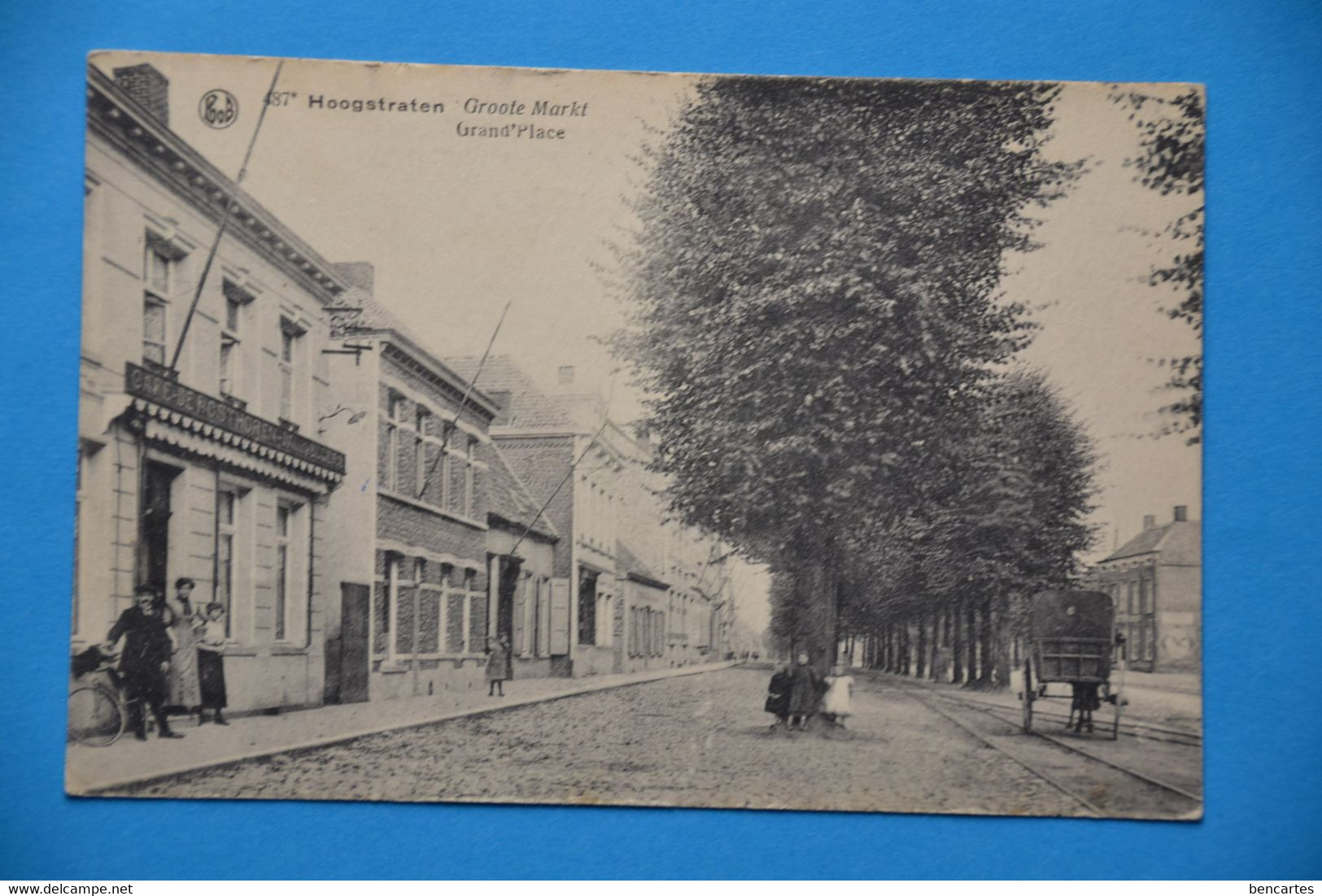 Hoogstraten : Groote Markt Très Animée Avec Attelage - Hoogstraten