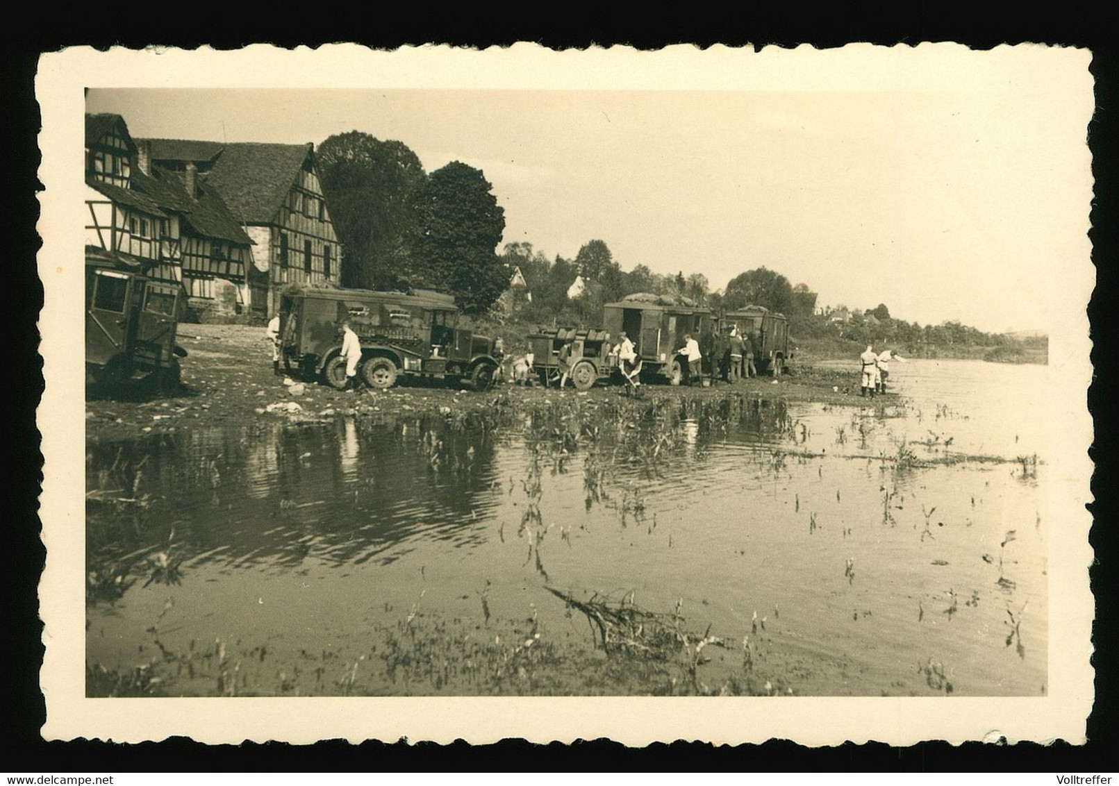 Orig. Foto Um 1942 Wehrmacht Militär Kolonne, Station Mit LKW Kfz Technik Rotenburg Wümme Fr. Rotenburg In Hannover - Rotenburg (Wuemme)