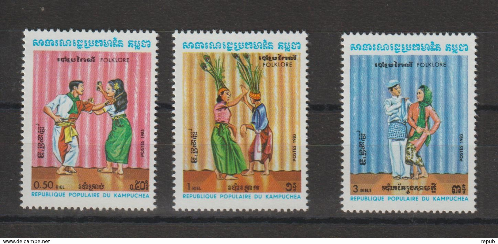 Kampuchéa 1983 Folklore 383-85, 3 Val ** MNH - Kampuchea
