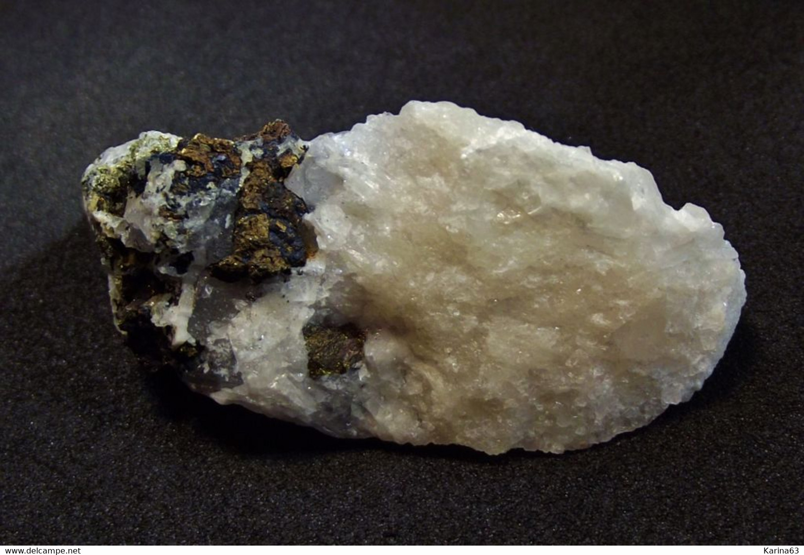 Covelite With Chalcopyrite On Quartz ( 4.5 X 2 X 2 Cm) - Grube Clara - Wolfach - Germany - Minéraux