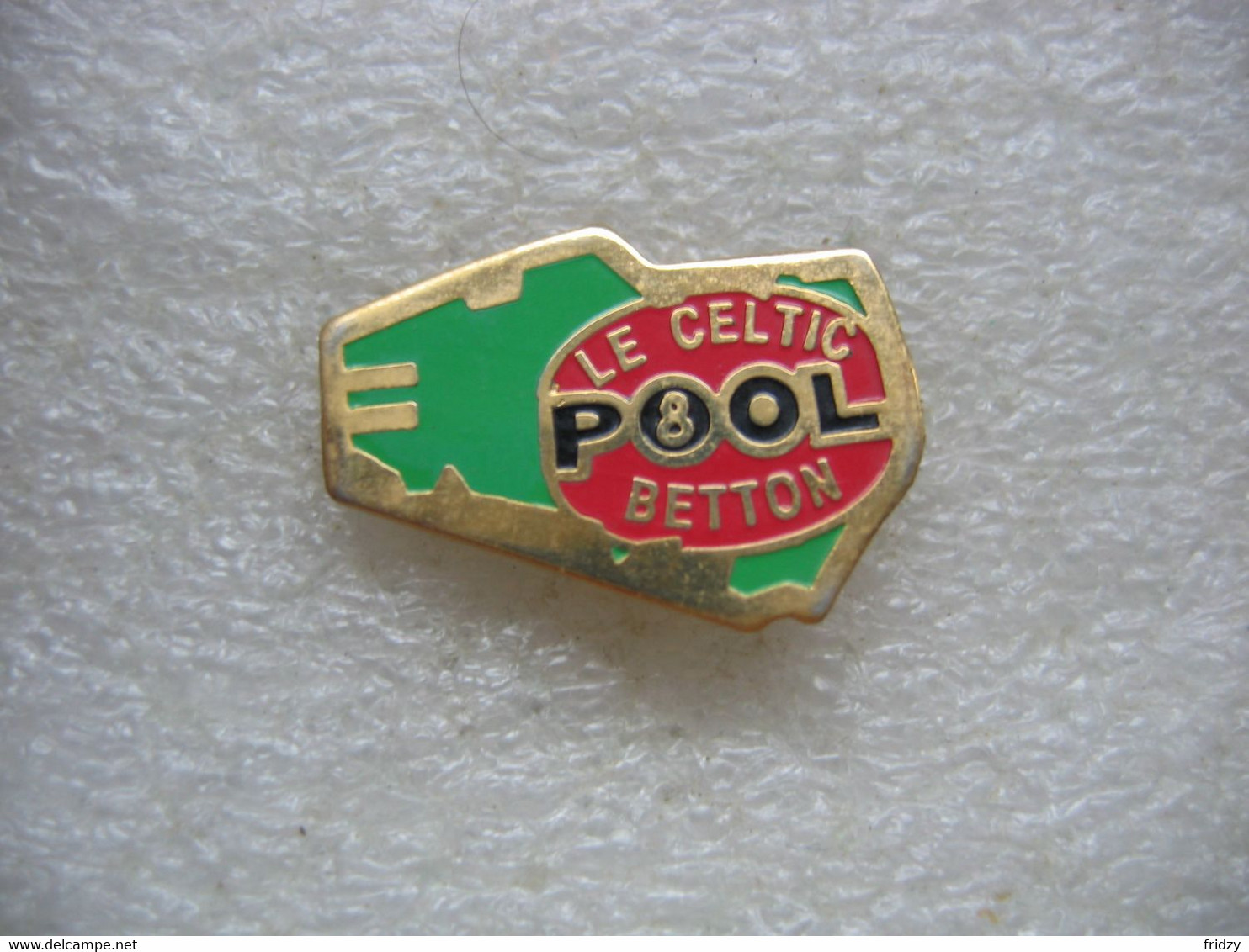 Pin's Billard; Le Celtic 8 Pool à BETTON (Dépt 35) - Billares