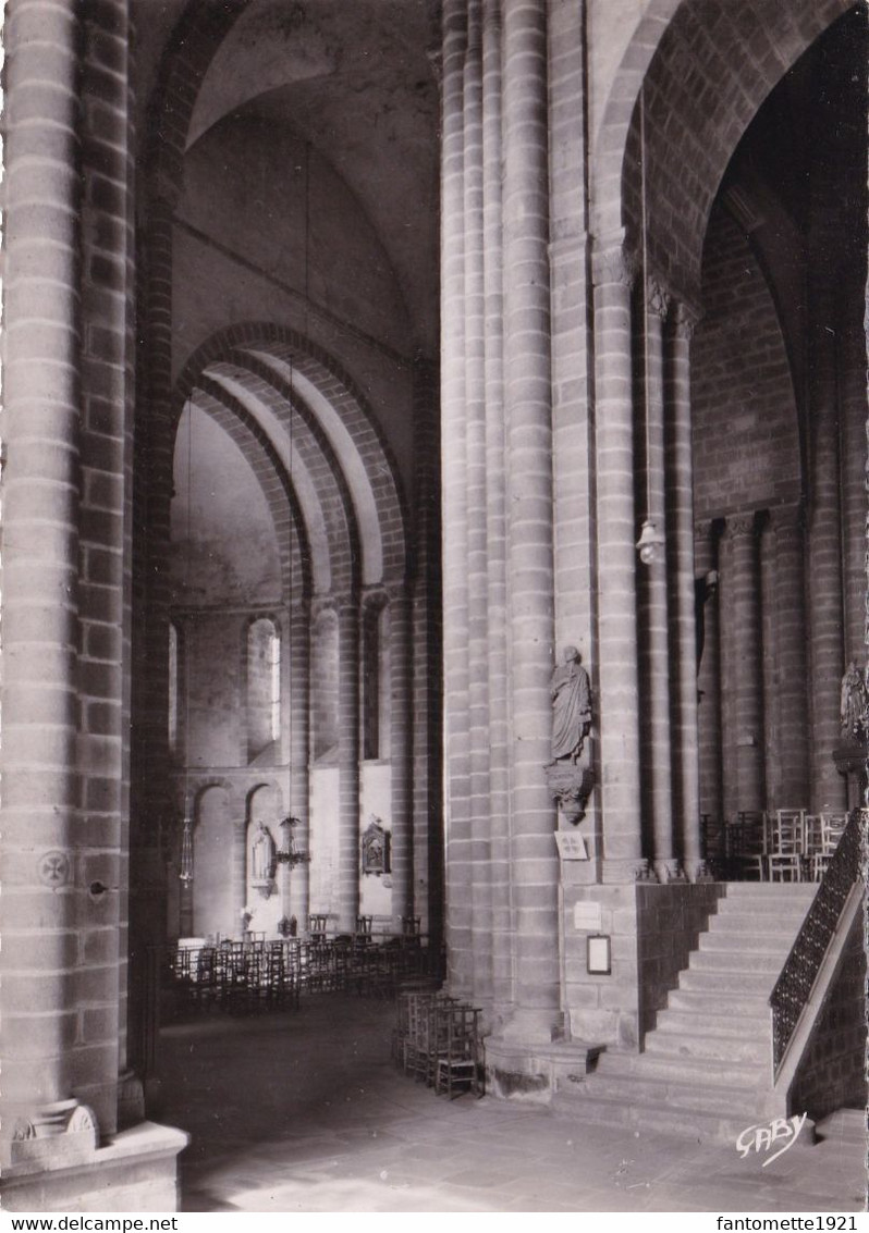 QUIMPERLE INTERIEUR DE L'EGLISE  SAINTE CROIX (69) - Quimperlé