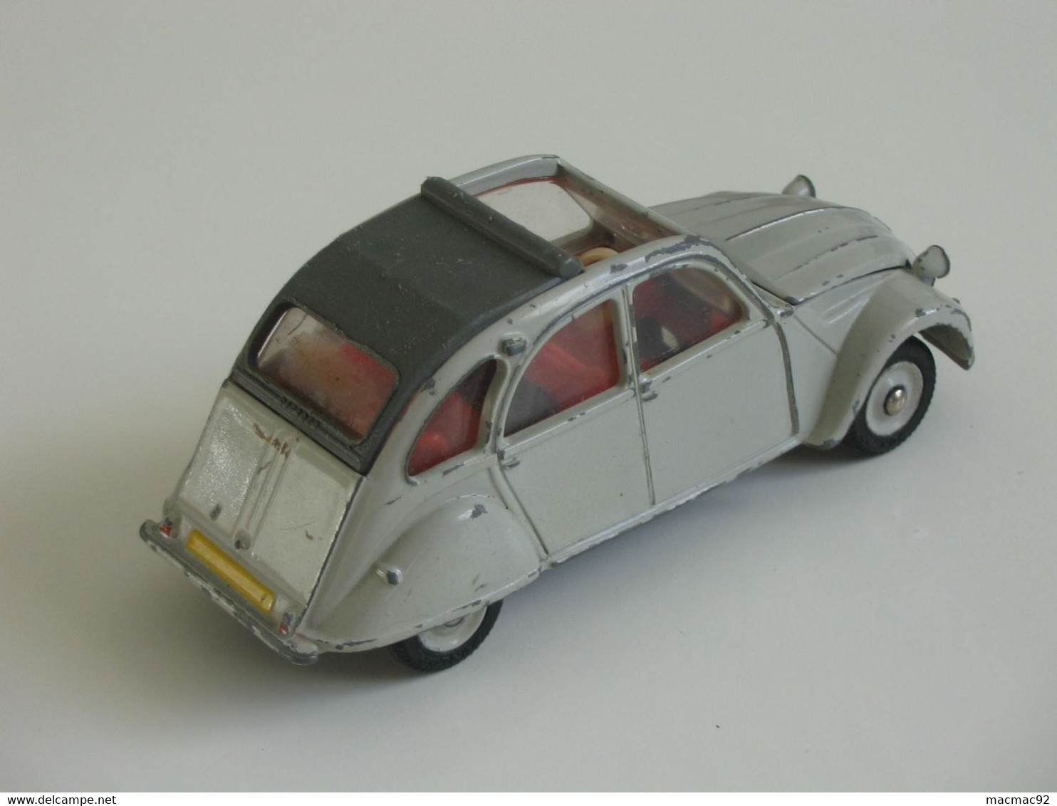 DINKY TOYS N°500 - 2 Cv CITROEN     **** EN ACHAT IMMEDIAT ****. - Dinky