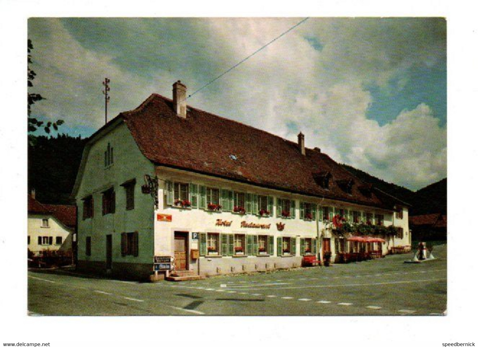 28185 HOTEL DE LA COURONNE A SONCEBOZ, Famille SCHNEEBERGER-BRACHER - Sonceboz-Sombeval