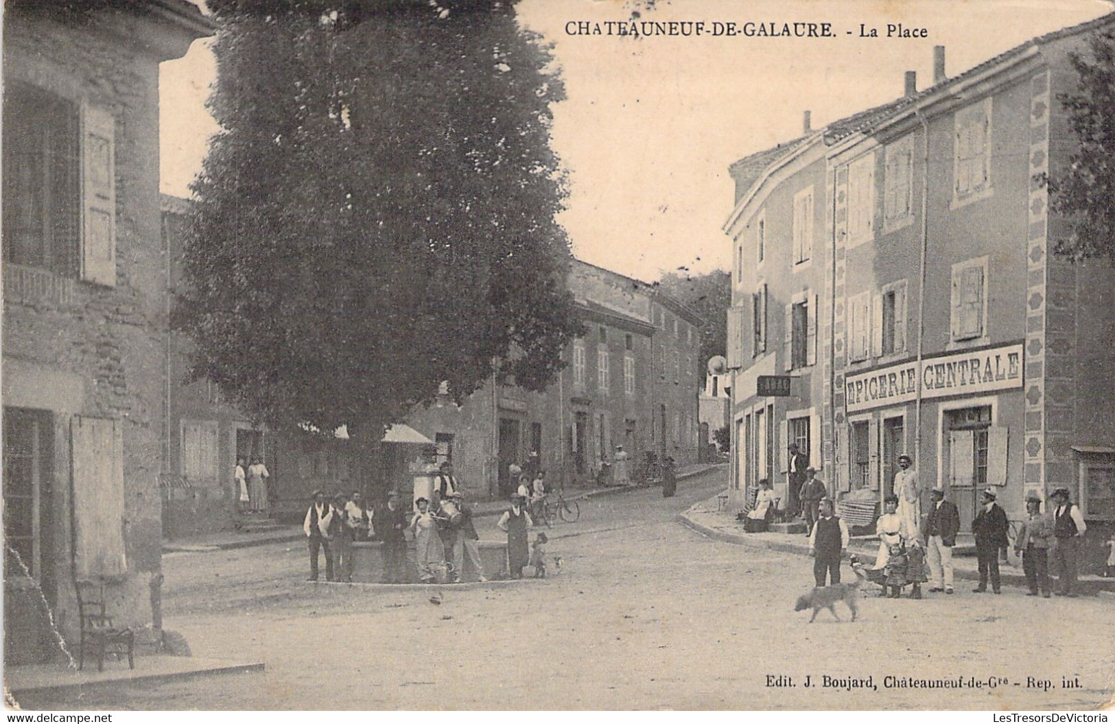 Chateauneuf De Galaure - La Place - Chien - Envoyé De Tunisie Bizerte - Oblitéré En 1910 - Zouave - BAISSE DE PRIX - Autres & Non Classés