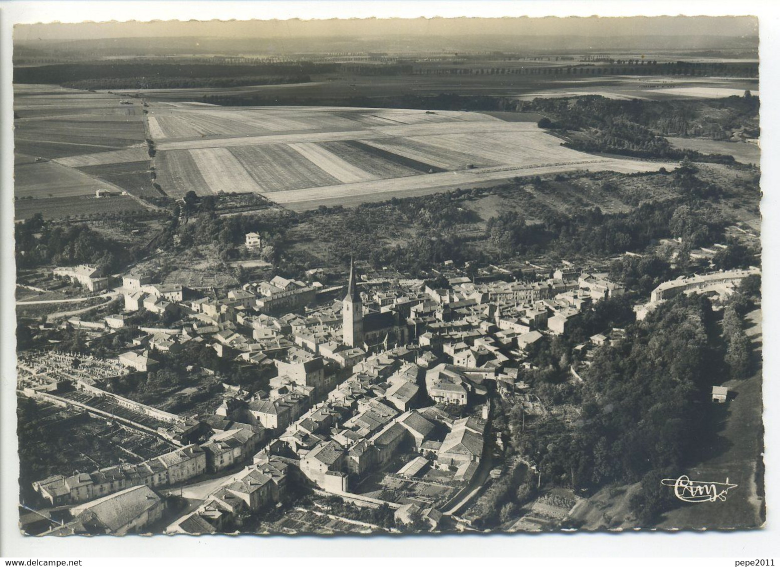 CPSM 54 VÉZELIZE - Vue Générale Aérienne Du Bourg - Peu Commune - Vezelise