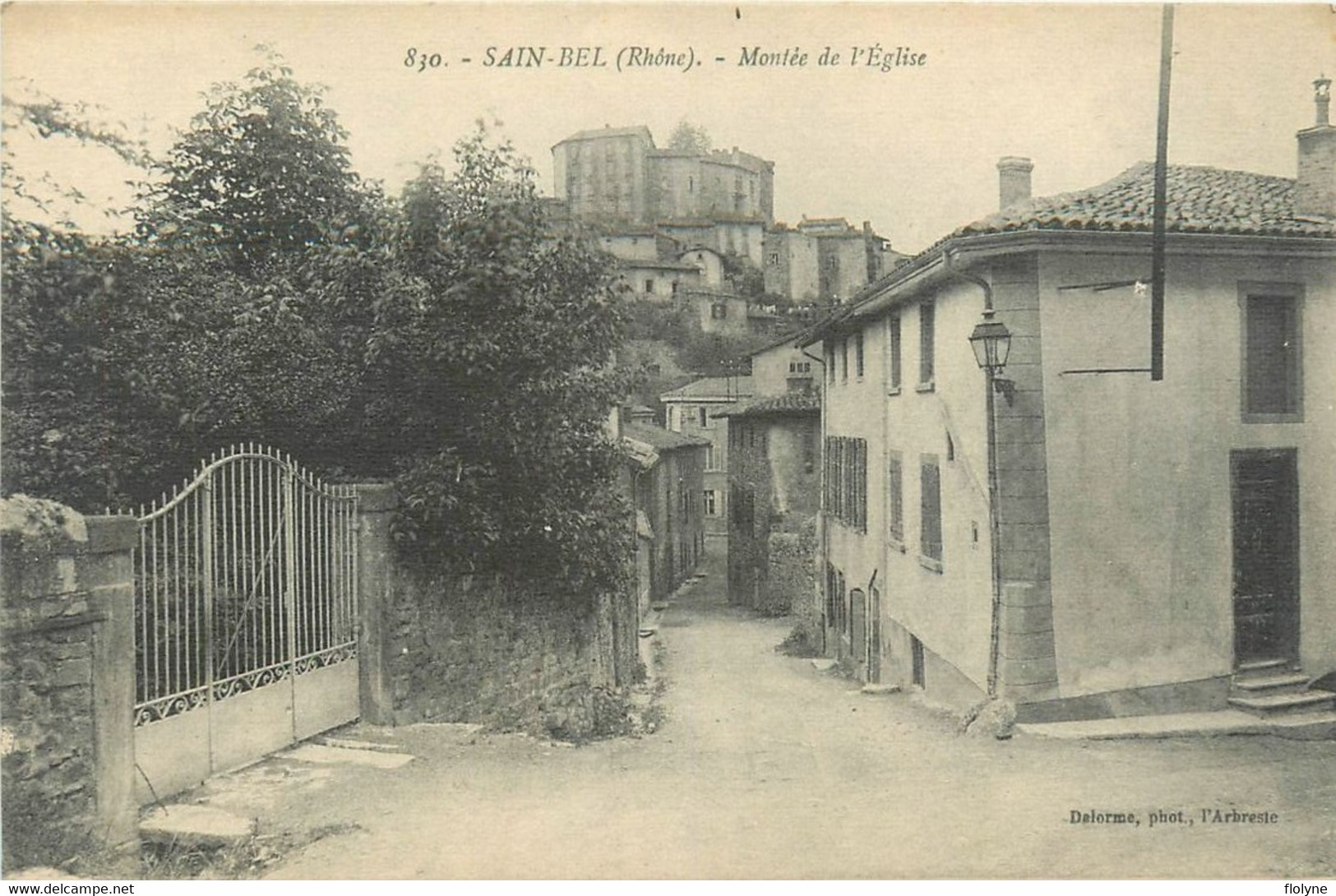 Sain Bel - Rue Ruelle De La Montée De L'église - Altri & Non Classificati