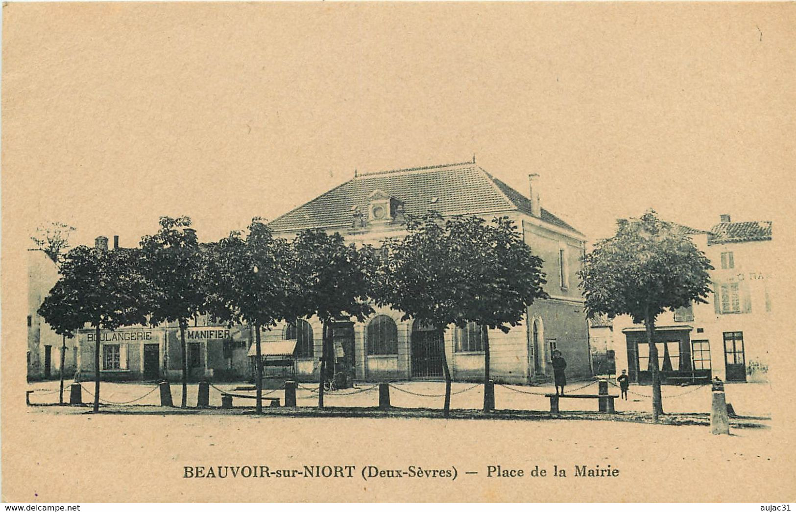 Dép 79 - Beauvoir Sur Niort - Place De La Mairie - état - Beauvoir Sur Niort