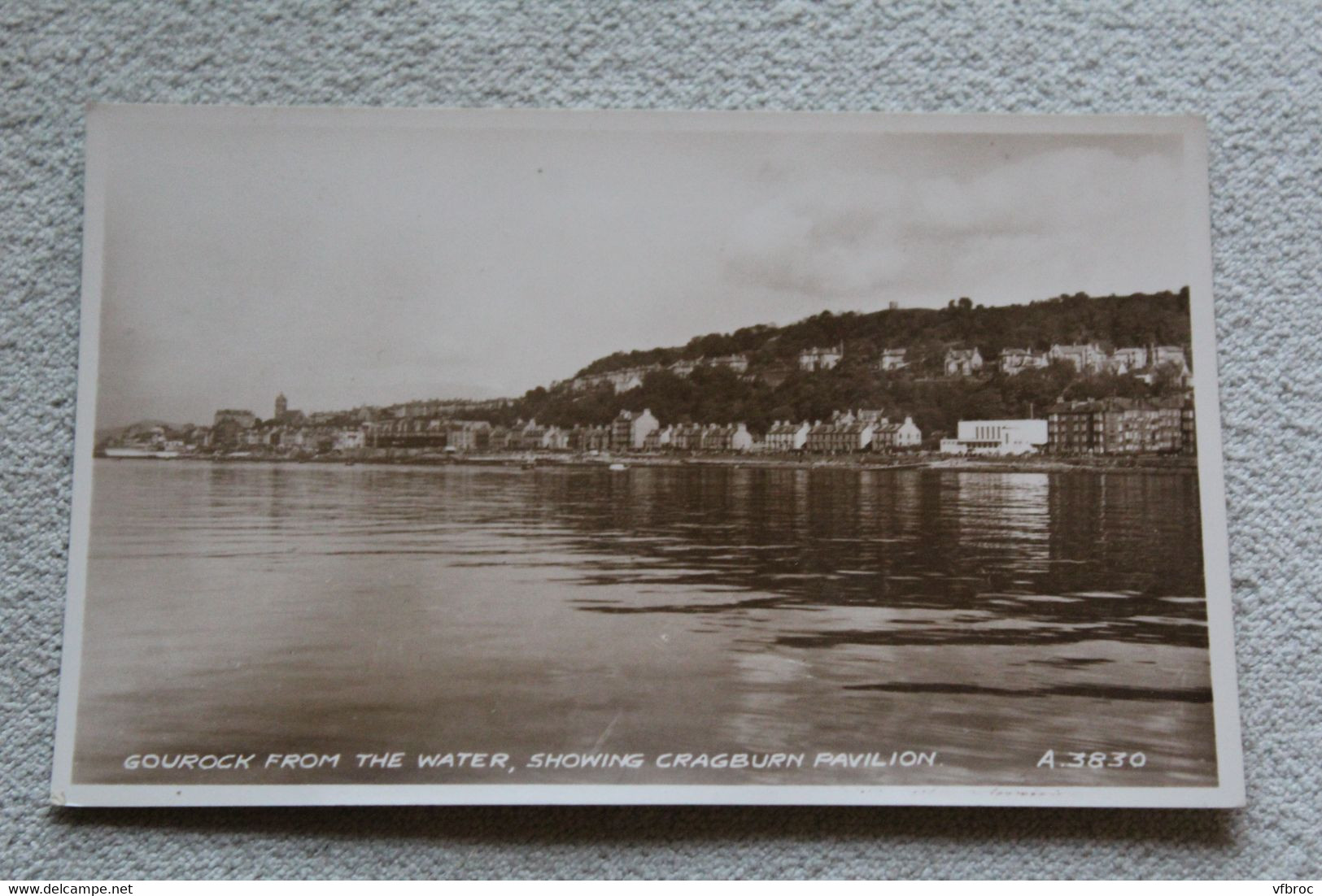 Cpsm, Gourock From The Water, Showing Cragburn Pavilion, Ecosse - Renfrewshire