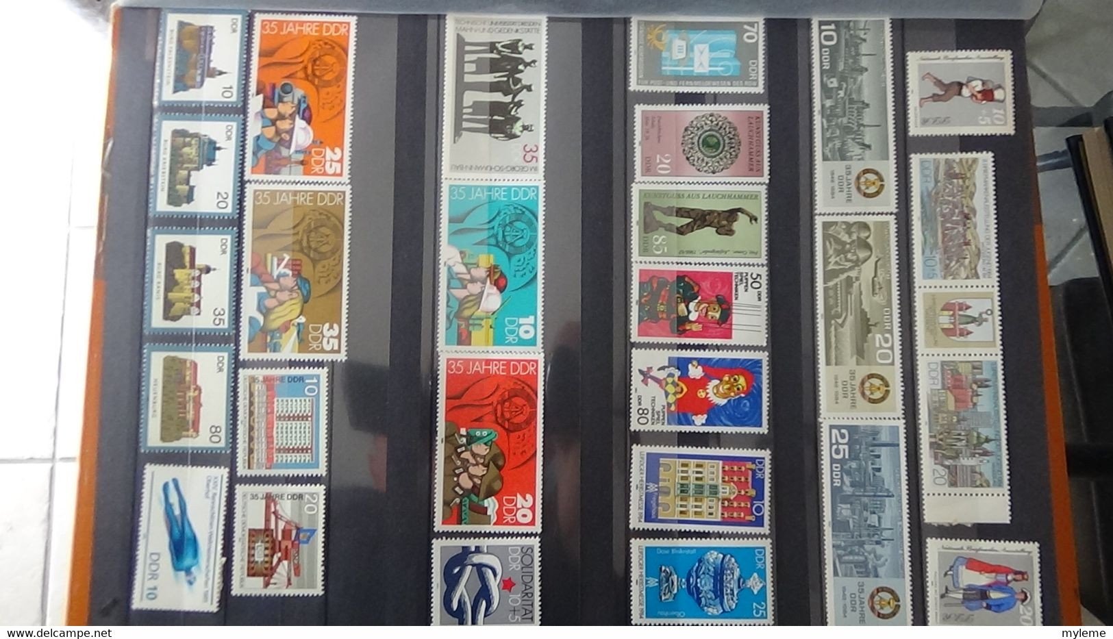 Z79 Collection de timbres et blocs ** d'Allemagne DDR (quelques oblitérés mais très peu)    A saisir !!!